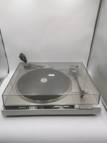 Hitachi HT-50S Turntable unboxed-minor scratches on case