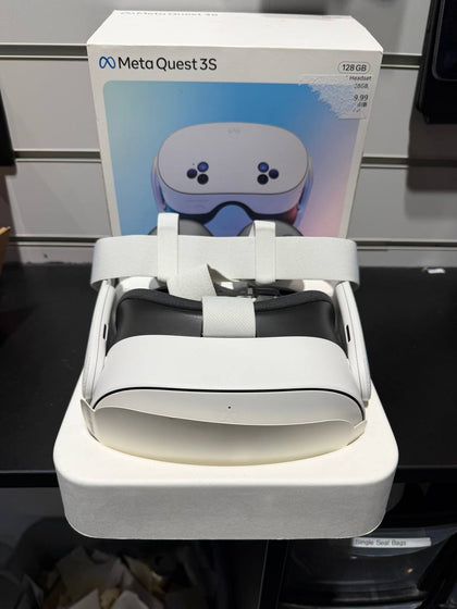 Meta Quest 3S VR Headset (With Controllers) - 128GB