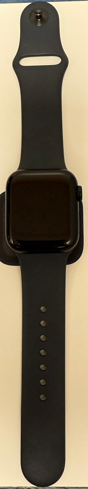 Apple Watch SE GPS 40mm Midnight Aluminium Case with Sport Band - S/M