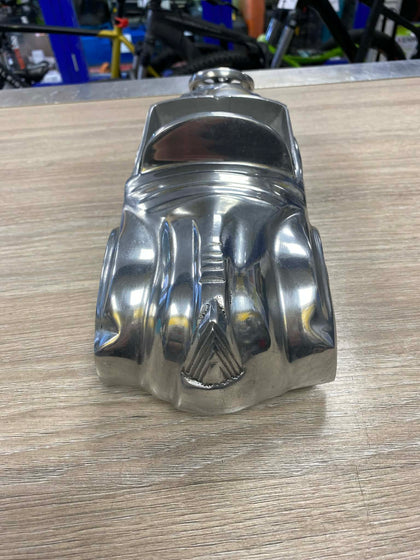 Alloy decorative vintage car