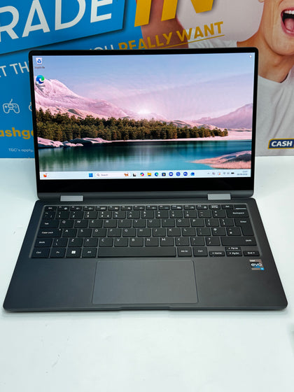 Samsung Galaxy Book 3 360 - 256GB SSD - 8GB RAM - intel core 15 13th Gen