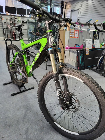 Ghost AMR+ 5900 (2013) Downhill MTB - Lrg Frame, 30 Speed, 26