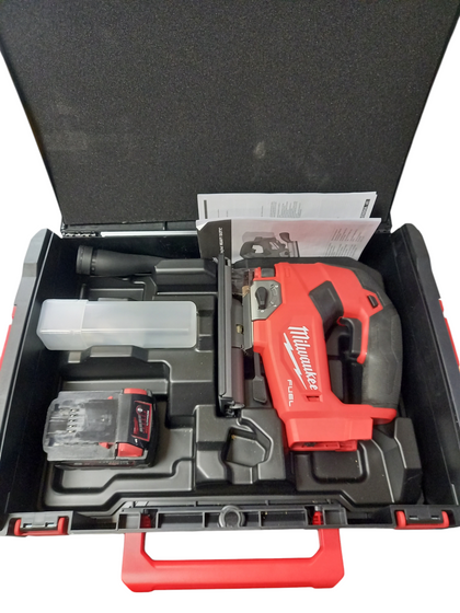 Milwaukee M18FJS-502X 18V Fuel Cordless Jigsaw Kit (1 x 5.0Ah RedLithium-Ion Battery and Case)