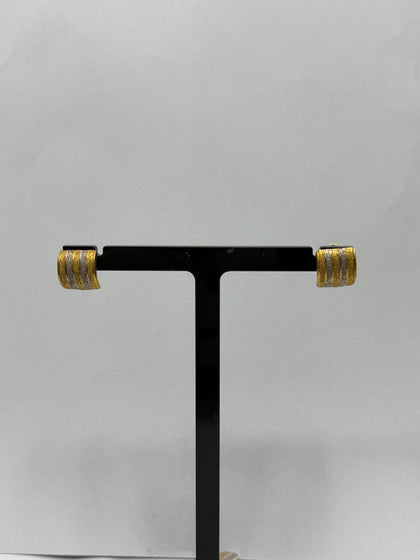 22ct Frosted Earrings Two-tone, 4.71g - ** Hallmarked **