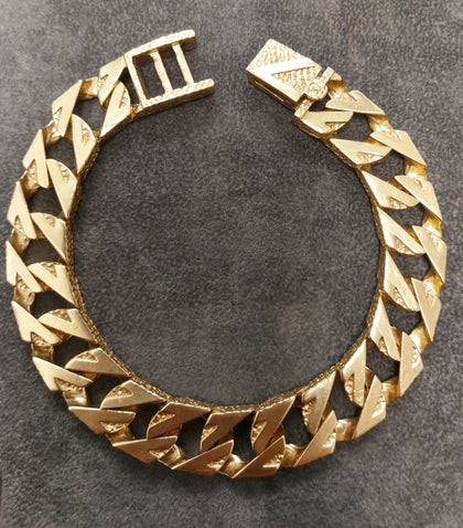 9ct Vintage Half Textured Yellow Gold Curb Bracelet 66g - 9