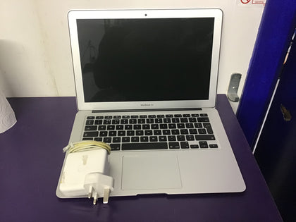 Apple 13-inch MacBook Air - Silver