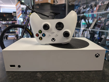 Xbox Series S 512gb Digital console & Wireless Controller
