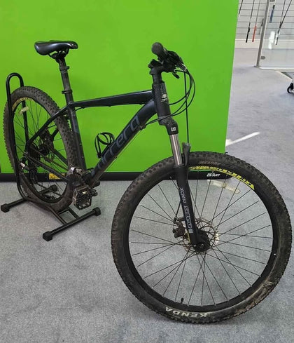 Carrera Vengeance 27.5 Mountain Bike.... 18 Speed, 27.5