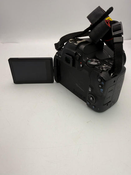 Canon EOS 250D Digital SLR 24.1MP Black & EF-S 18-55mm III - FULLY TESTED