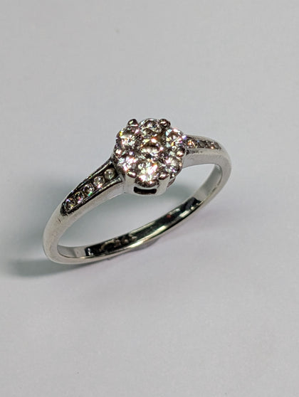 9ct White Gold Diamond Floral Ring - Size O