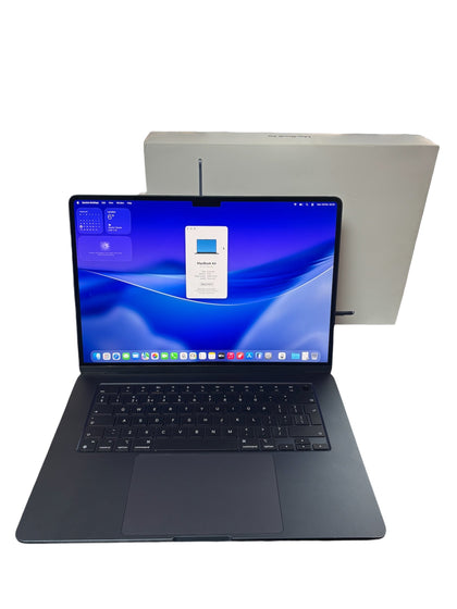 Apple MacBook Air 15-inch M3 Chip (2024) A3114