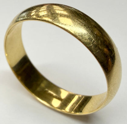 18ct yellow gold wedding ring size S