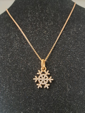 Pandora Rose Gold Snowflake Necklace (MET) - Great Yarmouth