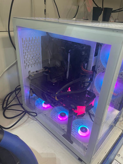 CUSTOM BUILT GAMING PC