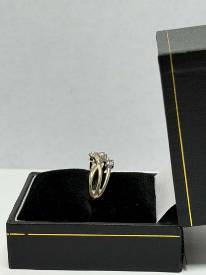 9ct Gold Ladies Ring, CZ Stone ( Size N ) 2.7g - ** Hallmarked **