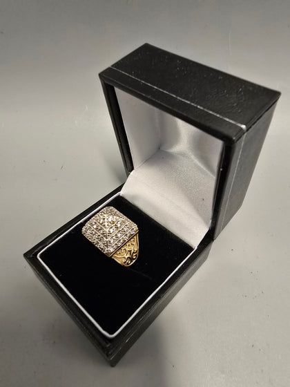 9ct Gold Ring 375 7.9G Size O