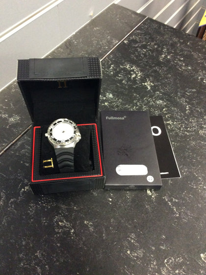 Radio Watch 2