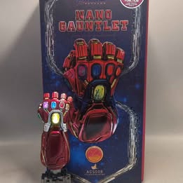 MARVEL - Avengers Endgame - Replica 1/4 - Nano Gauntlet - 19cm
