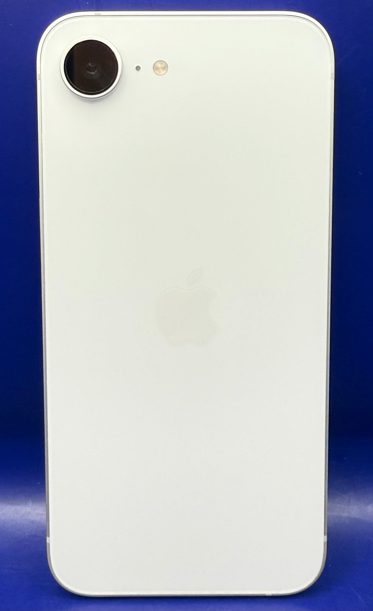 Apple iPhone 16e 128GB White Unlocked - Chesterfield | Cash Generator