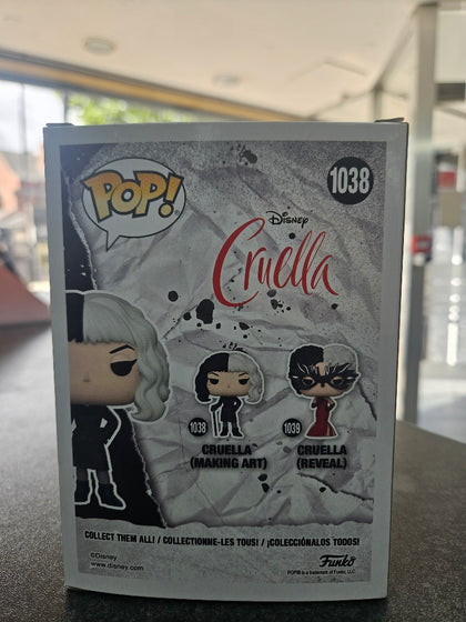 Funko Pop - Cruella Making Art