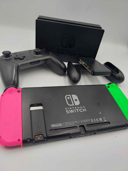 Nintendo Switch Console 32GB HAC 001 Pink Green Joy Con **Missing SD Cover**