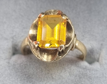 9ct Gold Citrine Ring