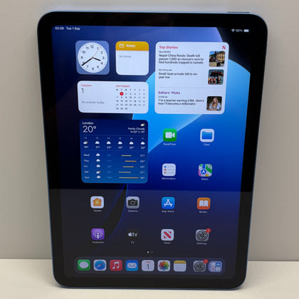 Apple iPad 10th Generation Model A2696 64GB WiFi in Blue