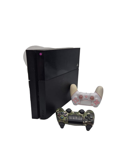 Sony PlayStation 4 (500GB) x 2 Controllers