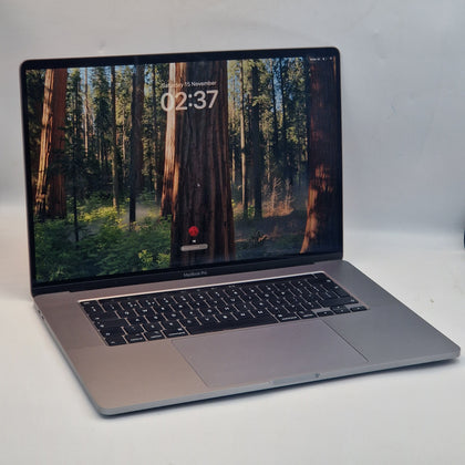Apple MacBook Pro i7 16.1 A2141 16GB 512GB SSD 5300M 16