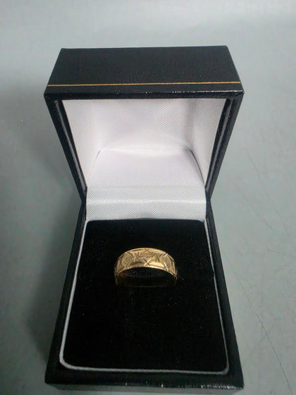 9ct Gold Ring 375 2.7G Size M
