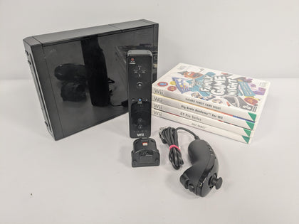 Nintendo Wii Console, Black 4 Game Package
