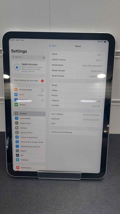 Apple iPad 10th Gen (A2696) 10.9