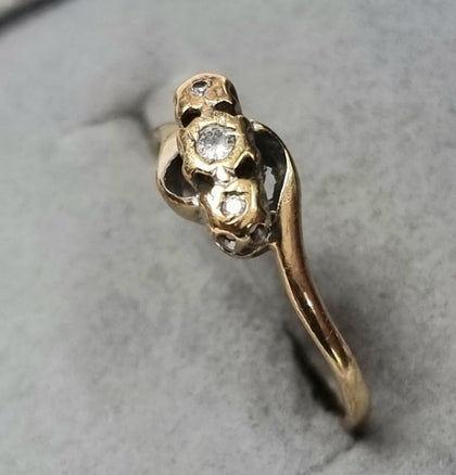 9ct Gold Diamond ring Size Q