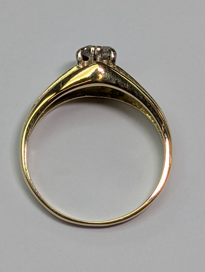 18CT Gold  Quad Diamond Ring