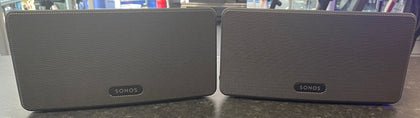 2x Sonos Play 3 Speakers
