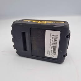 DeWalt 18V XR 5.0Ah Oil Resistant Li-Ion Battery Grease-Resistant Housing