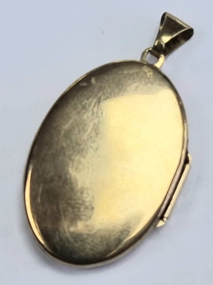 9ct Gold Locket