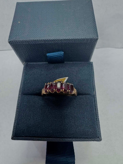 2.4g 9ct Gold Oval Channel set Purple stone Ring - Size O - **Hallmarked**