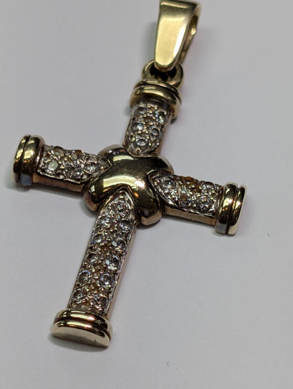 9ct gold cz stoned cross pendant