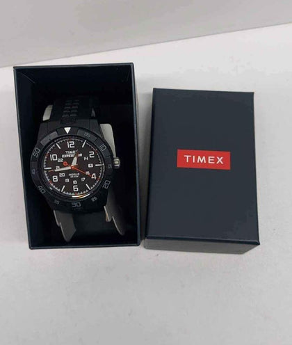 Timex Expedition Rugged Gents Quartz Divers Style Watch With Date - Rubber Strap - Boxed.