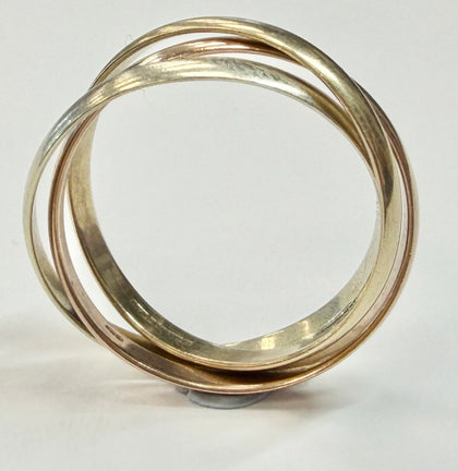9ct gold three colour, three band ring