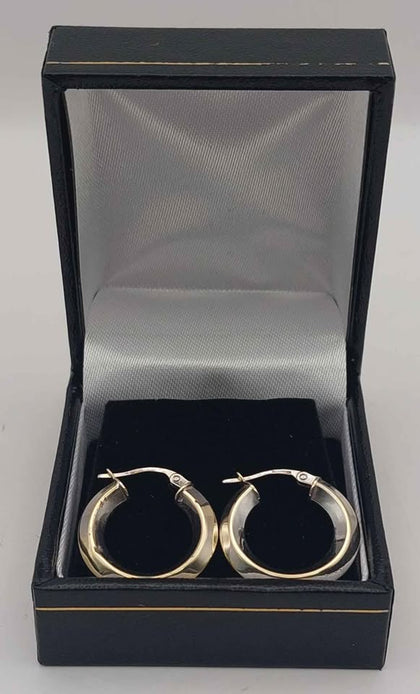 9ct white gold Hooped earrings 2.5g boxed & hallmarked