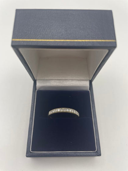 9ct gold diamond ring
