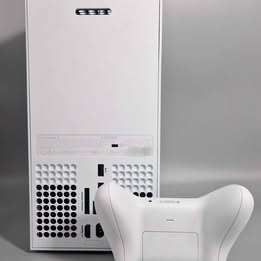 Xbox Series X All-Digital Console, 1TB, Robot White, Unboxed