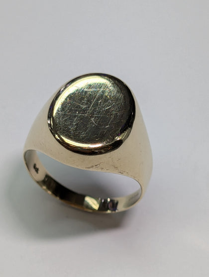9ct Gold Smooth Signet Ring