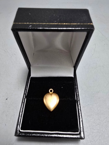 18ct Gold Heart Charm/Pendant 750 1,0G