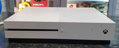 Xbox One S Console, 500GB, White. No controller