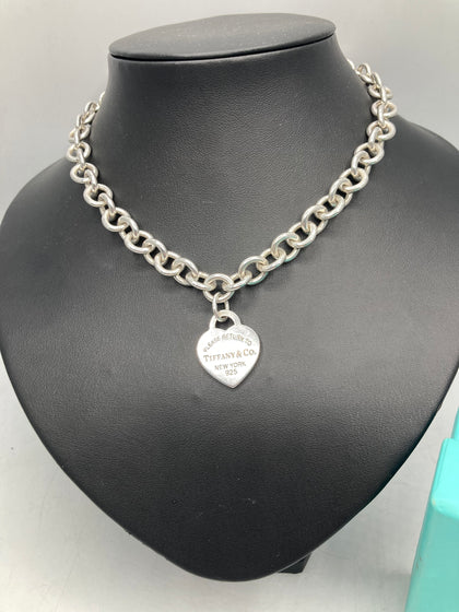 Return To Tiffany Heart Tag Chain Link Choker in Silver