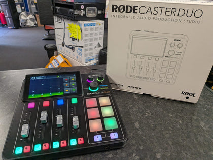 Rode Casterduo Integrated Studio