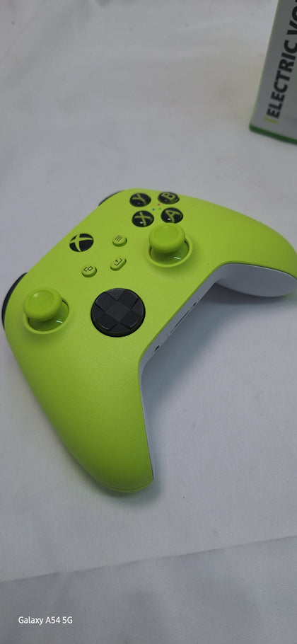Microsoft Xbox Series S/X New Gen Robot Wireless Pad Controller - Electric Vot - Boxed **BRAND NEW**